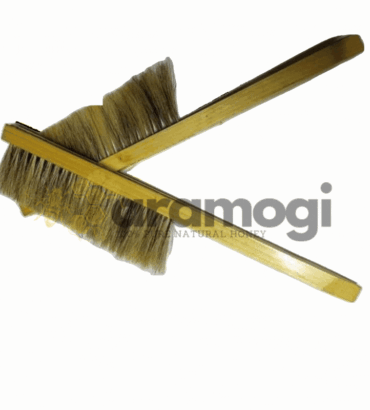 Jaramogi Bee Brush